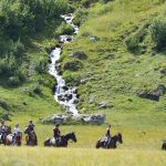 Colonie de vacance équitation cheval montagne Kolo Vacances